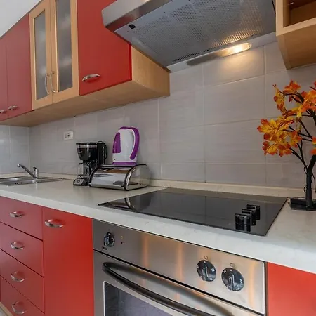 Apartment With A Parking Space - 22124 Porec