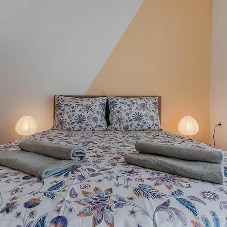 With A Parking Space - 22124 Apartment Porec
