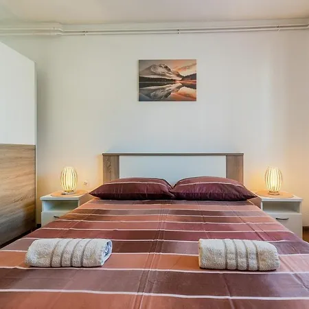 With A Parking Space - 22124 Apartment