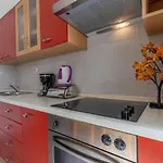 Apartamento With Parking Space - 22124 Poreč